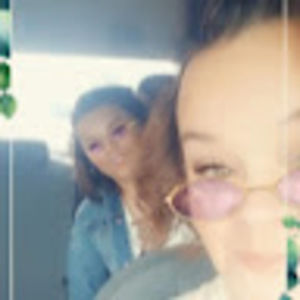 Meet your Posher, Violet ivie